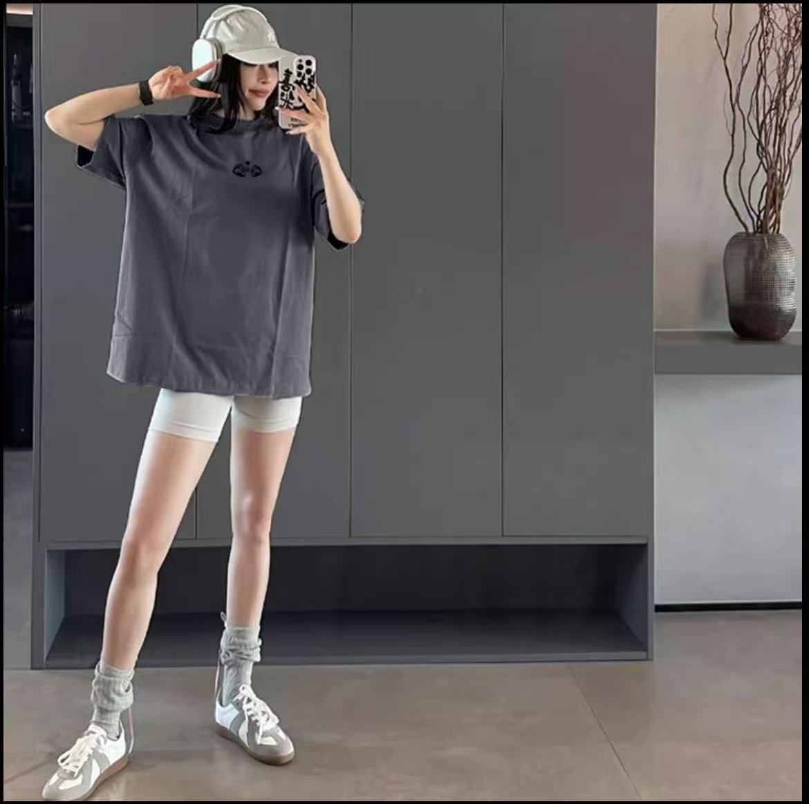 HeavyFlex Unisex Oversized Fitness Graphic Tee
